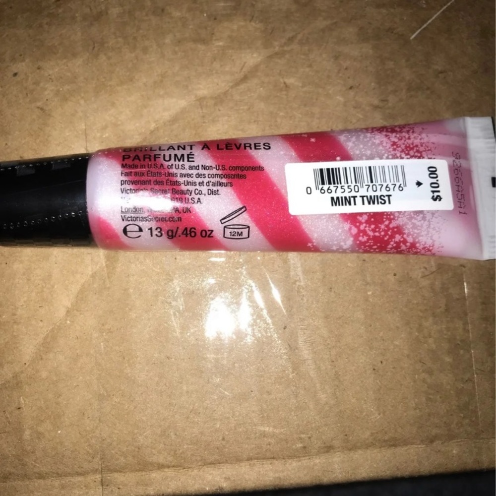 Victorious secret lip gloss never been used